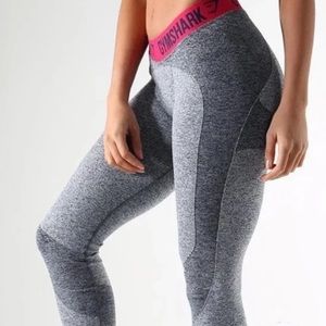 Women’s Gymshark size small leggings!!